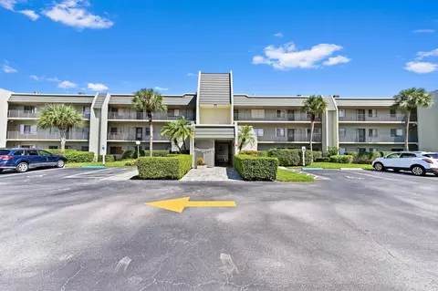 4080 Tivoli Ct #202, Lake Worth, FL 33467