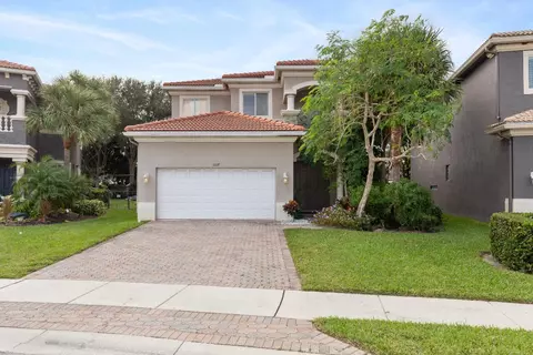 1017 Grove Park Cir, Boynton Beach, FL 33436
