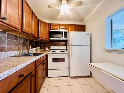 146 Sussex H, West Palm Beach, FL 33417