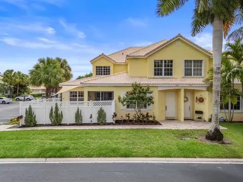 5554 Boynton Gardens Dr, Boynton Beach, FL 33437