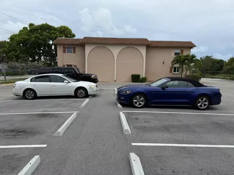 650 SW 2nd Ave #2490, Boca Raton, FL 33432