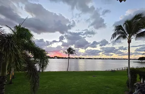 130 Ocean Cay Way, Hypoluxo, FL 33462