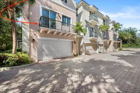 3807 NW 5th, Boca Raton, FL 33431