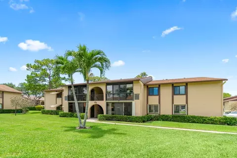 234 Pine Hov #B-1, Greenacres, FL 33463