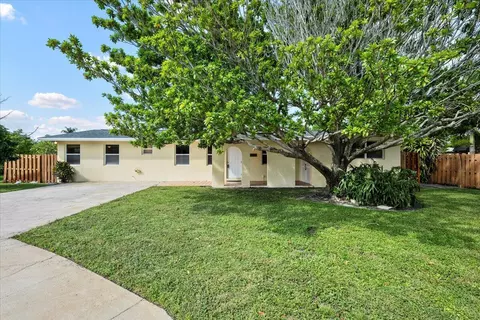 1409 Richard Ln, Lake Worth Beach, FL 33460