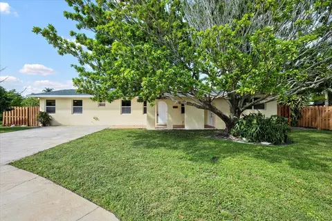 1409 Richard Ln, Lake Worth Beach, FL 33460