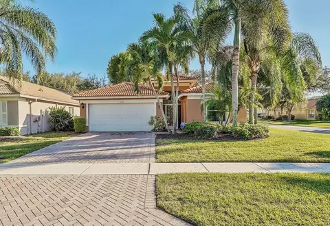 5202 Palazzo Pl, Boynton Beach, FL 33437