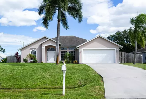 103 SW Pilsner Cir, Port Saint Lucie, FL 34953