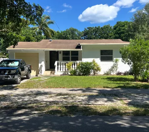 12845 NE 4th Ave, North Miami, FL 33161