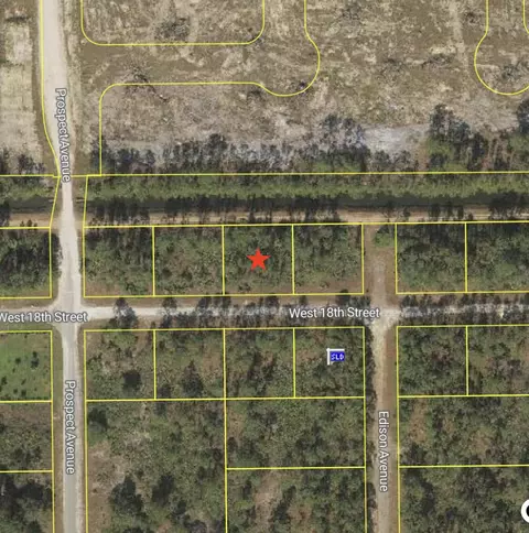 402 W 18th St, Lehigh Acres, FL 33972