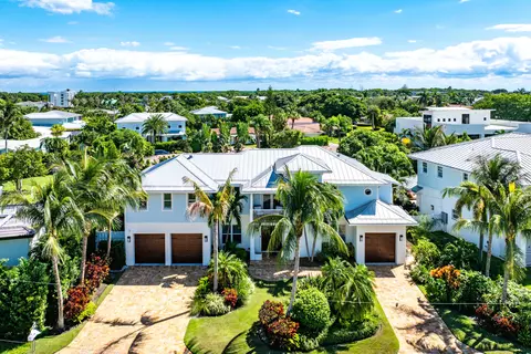 540 NE Spanish Trl, Boca Raton, FL 33432