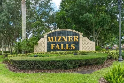 7092 Veneto Dr, Boynton Beach, FL 33437