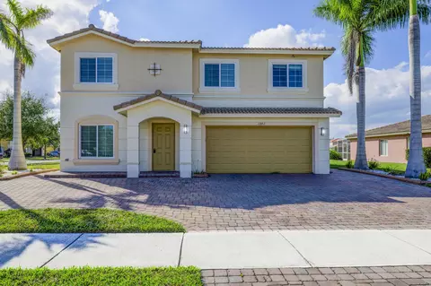 2882 SW Cape Breton Dr, Port Saint Lucie, FL 34953