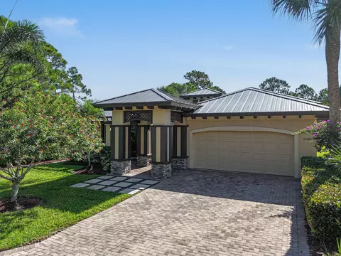 10405 SE Slash Pine Ct, Hobe Sound, FL 33455
