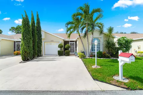 3513 Westminster Dr, Greenacres, FL 33463