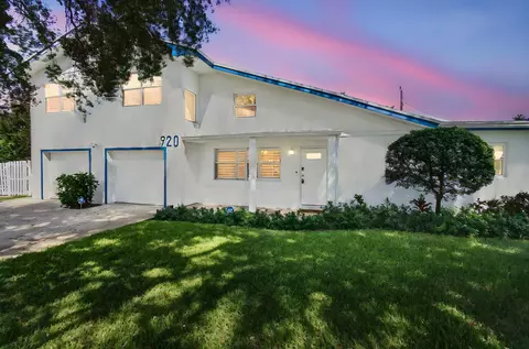 920 Lighthouse Dr, North Palm Beach, FL 33408