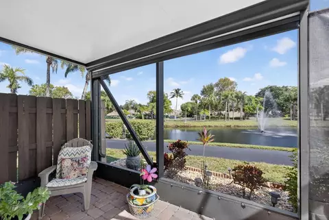 11154 Curry Dr, Palm Beach Gardens, FL 33418