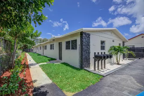 1216 N 16th N #10, Lake Worth Beach, FL 33460