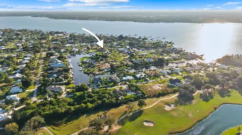 2807 NW St Lucie Ln, Stuart, FL 34994