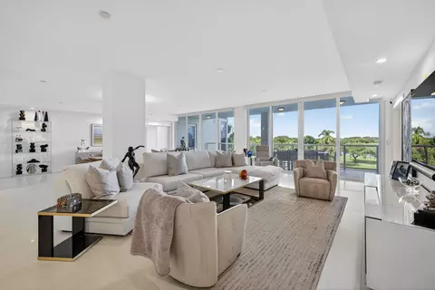 20155 Boca West Dr #C302, Boca Raton, FL 33434