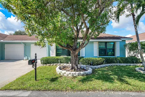 4290 Mango Tree Ct #B, Boynton Beach, FL 33436