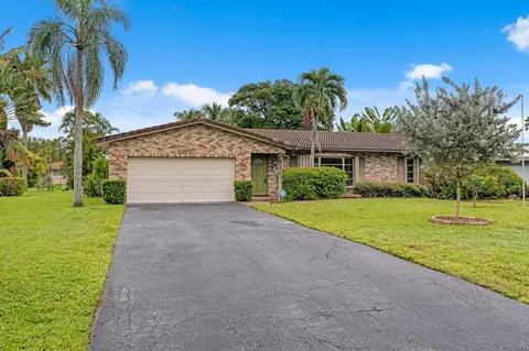 8675 NW 28th Dr, Coral Springs, FL 33065