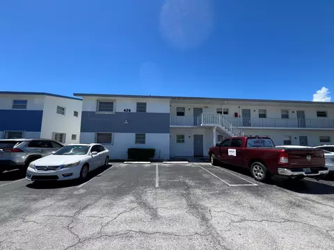 420 W Palm St #22, Lantana, FL 33462