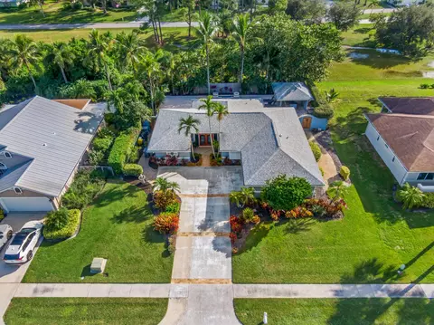 5936 Loxahatchee Pnes, Jupiter, FL 33458