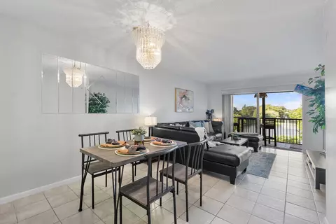 2236 N Cypress Bend Dr #311, Pompano Beach, FL 33069