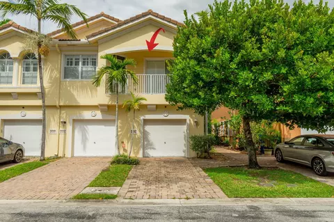1725 Terra Cotta Dr, Riviera Beach, FL 33404