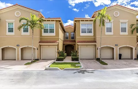 4890 Bonsai #106, Palm Beach Gardens, FL 33418
