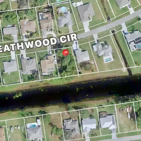 2279 SE Heathwood Cir, Port St Lucie, FL 34952