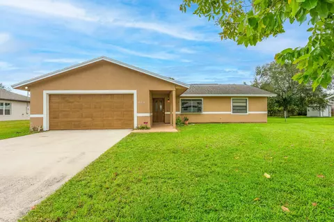 602 NW Archer Ave, Port Saint Lucie, FL 34983