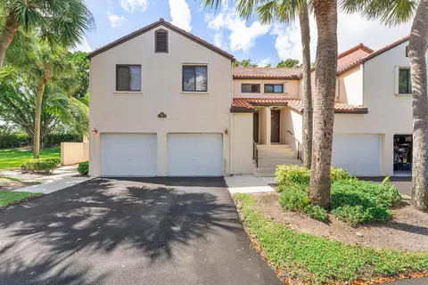 5 Via De Casas Sur #201, Boynton Beach, FL 33426
