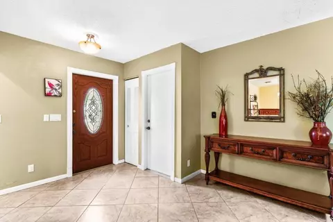 3709 Hertford Ct, Greenacres, FL 33463