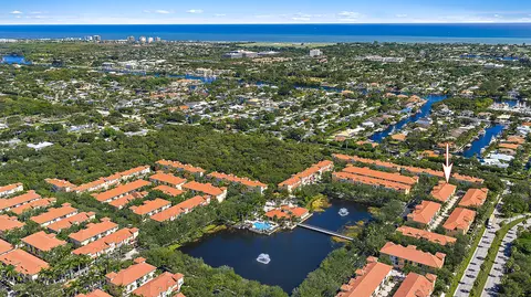 2458 San Pietro Cir, Palm Beach Gardens, FL 33410