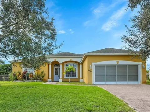 2080 SW Monterrey Ln, Port Saint Lucie, FL 34953