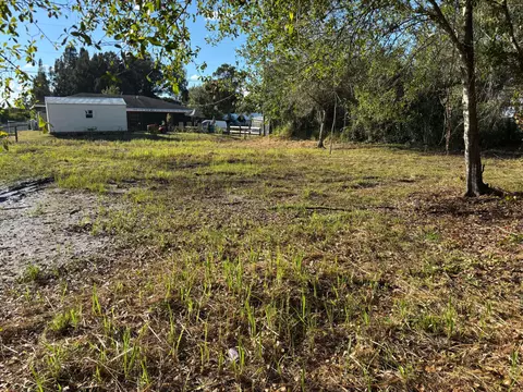 2897 NW 32nd Ave, Okeechobee, FL 34972 photo 2