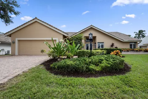 10670 Stonebridge, Boca Raton, FL 33498
