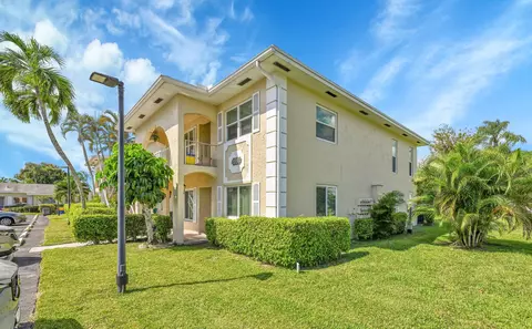 13791 Flora Pl #D, Delray Beach, FL 33484
