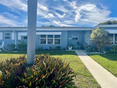 350 High Pt #C, Boynton Beach, FL 33435