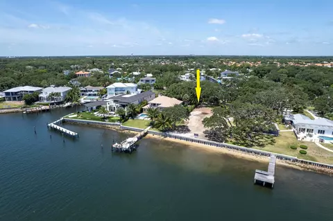 12940 N Shore Dr, Palm Beach Gardens, FL 33410