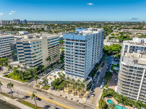 1551 N Flagler Dr #PH8, West Palm Beach, FL 33401