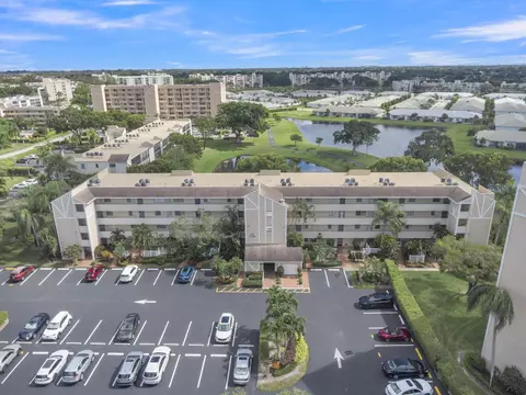 7192 Huntington #407, Delray Beach, FL 33446