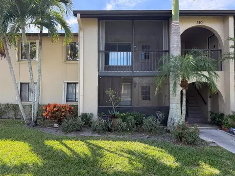 510 Shady Pne #A1, Greenacres, FL 33415