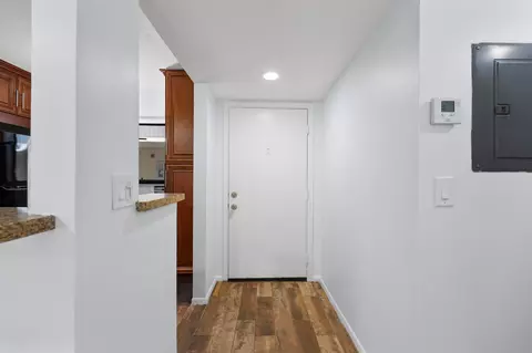 5280 Las Verdes Cir #216, Delray Beach, FL 33484