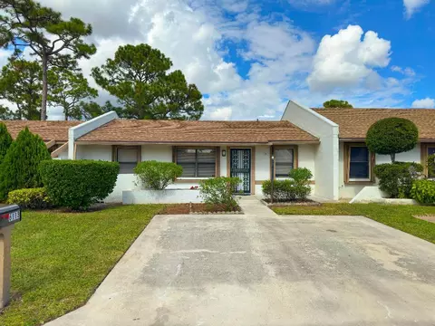 6113 Fairfield, Greenacres, FL 33463