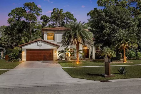 221 Park Rd N, Royal Palm Beach, FL 33411