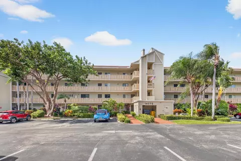 14375 Strathmore #305, Delray Beach, FL 33446