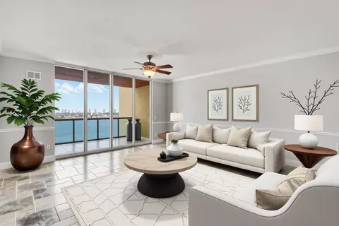 2650 Lake Shore Dr #1105, Riviera Beach, FL 33404